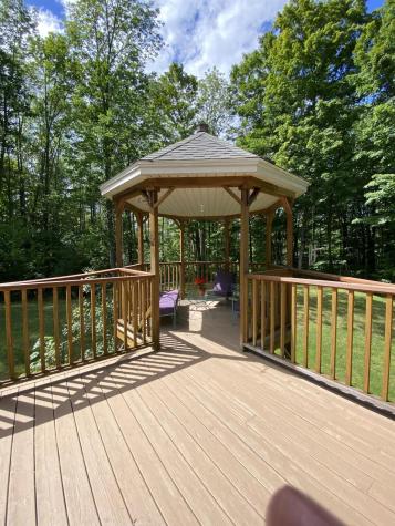 10 Mabel Way Falmouth ME 04105