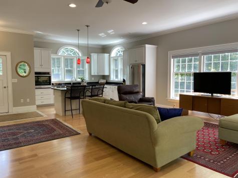10 Mabel Way Falmouth ME 04105