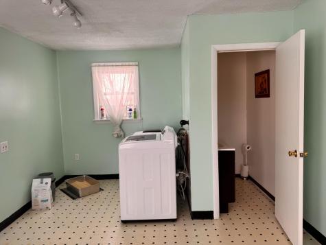 21 Thomas Avenue Caribou ME 04736