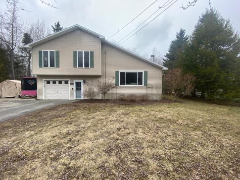 15 Mcdonald Avenue Ellsworth ME 04605