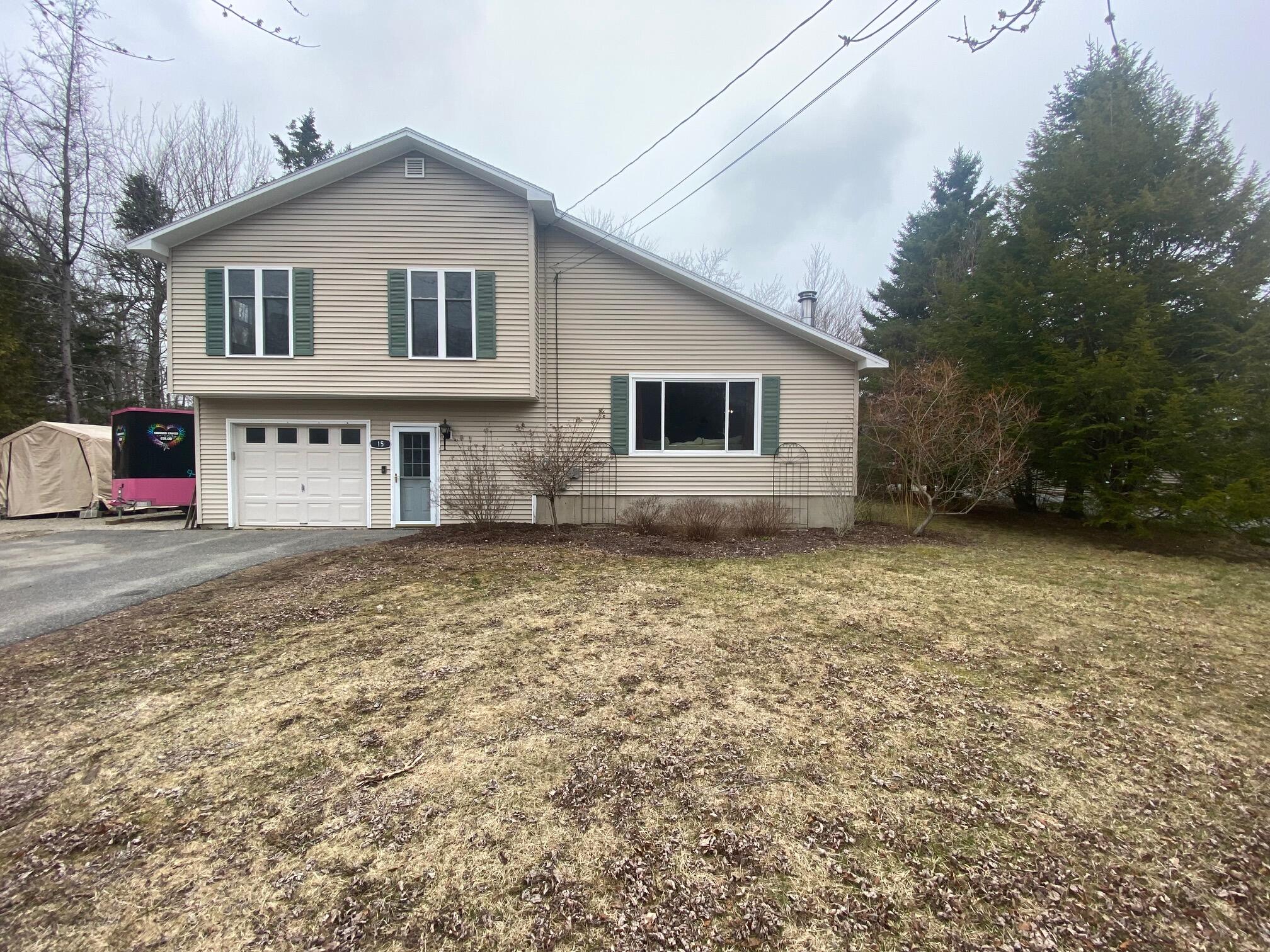 15 Mcdonald Avenue Ellsworth ME 04605