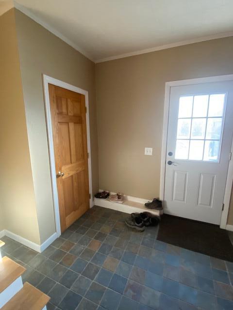 15 Mcdonald Avenue Ellsworth ME 04605