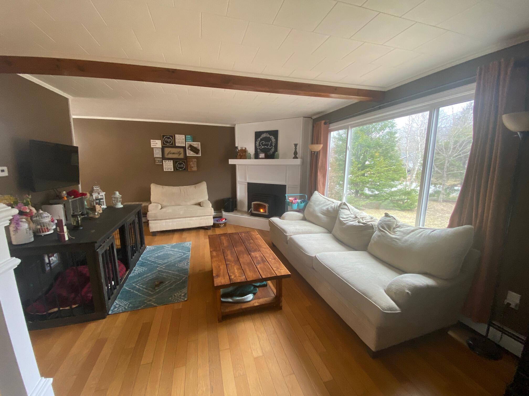 15 Mcdonald Avenue Ellsworth ME 04605