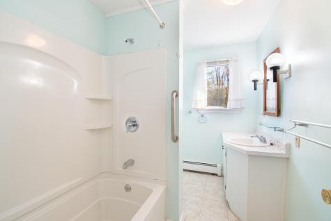 187 High Street Bath ME 04530