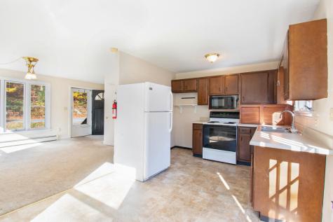 187 High Street Bath ME 04530