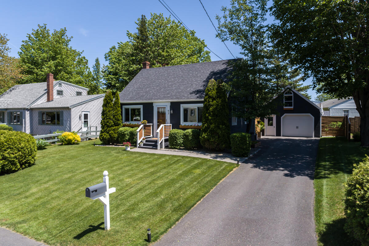 93 Merrymeeting Road Brunswick ME 04011
