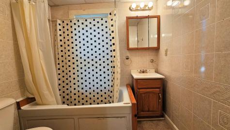 292 Lincoln Street Pittsfield ME 04967