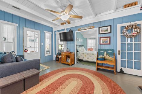 11 Oakland Avenue Portland ME 04108