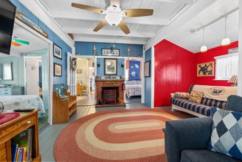 11 Oakland Avenue Portland ME 04108