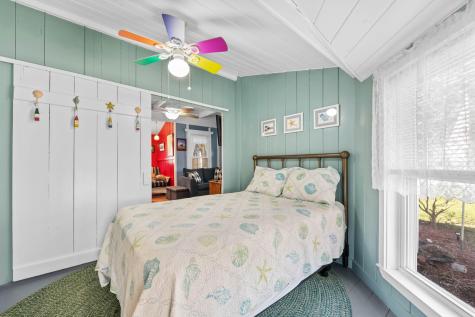 11 Oakland Avenue Portland ME 04108
