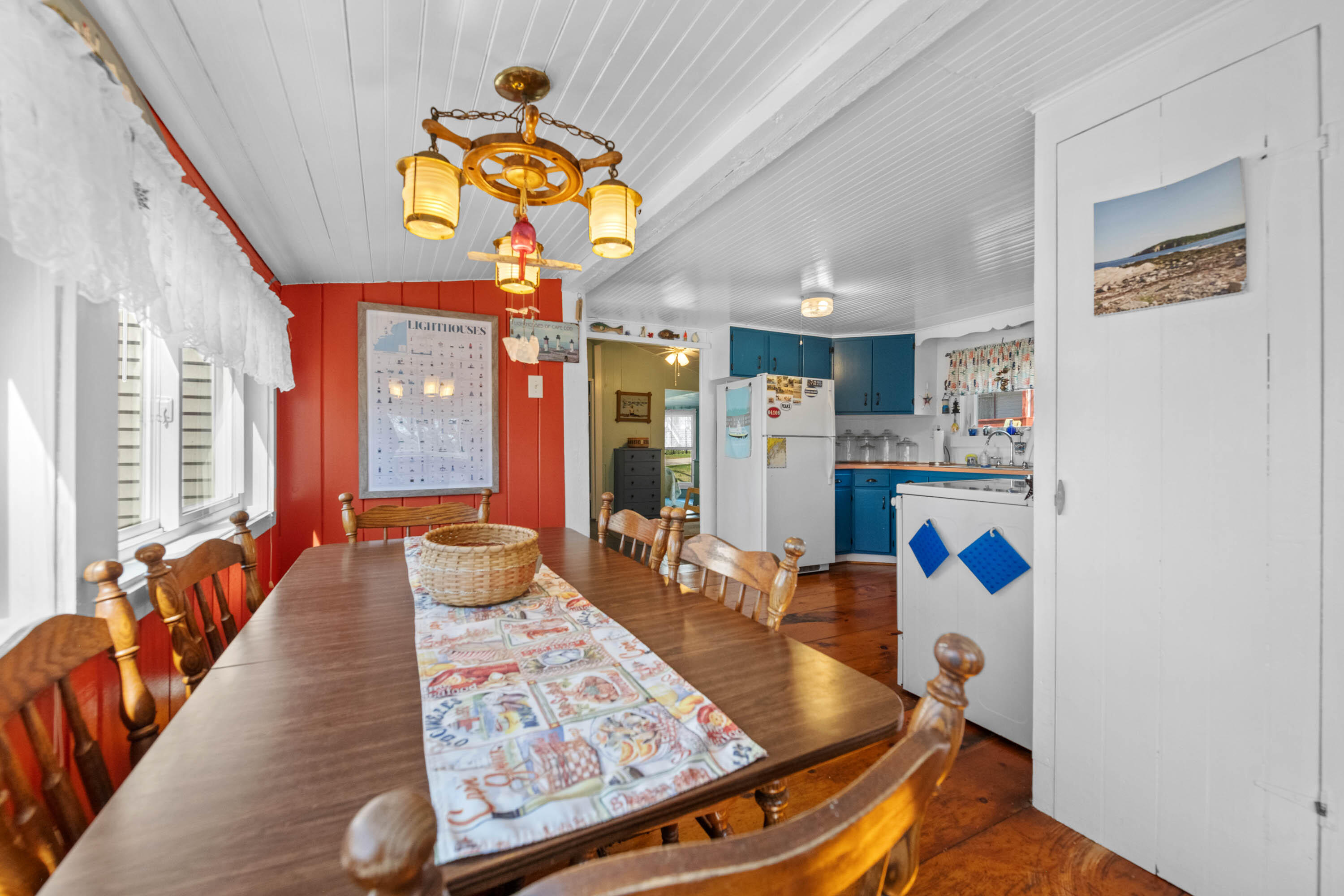 11 Oakland Avenue Portland ME 04108