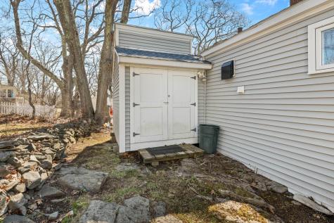 11 Oakland Avenue Portland ME 04108