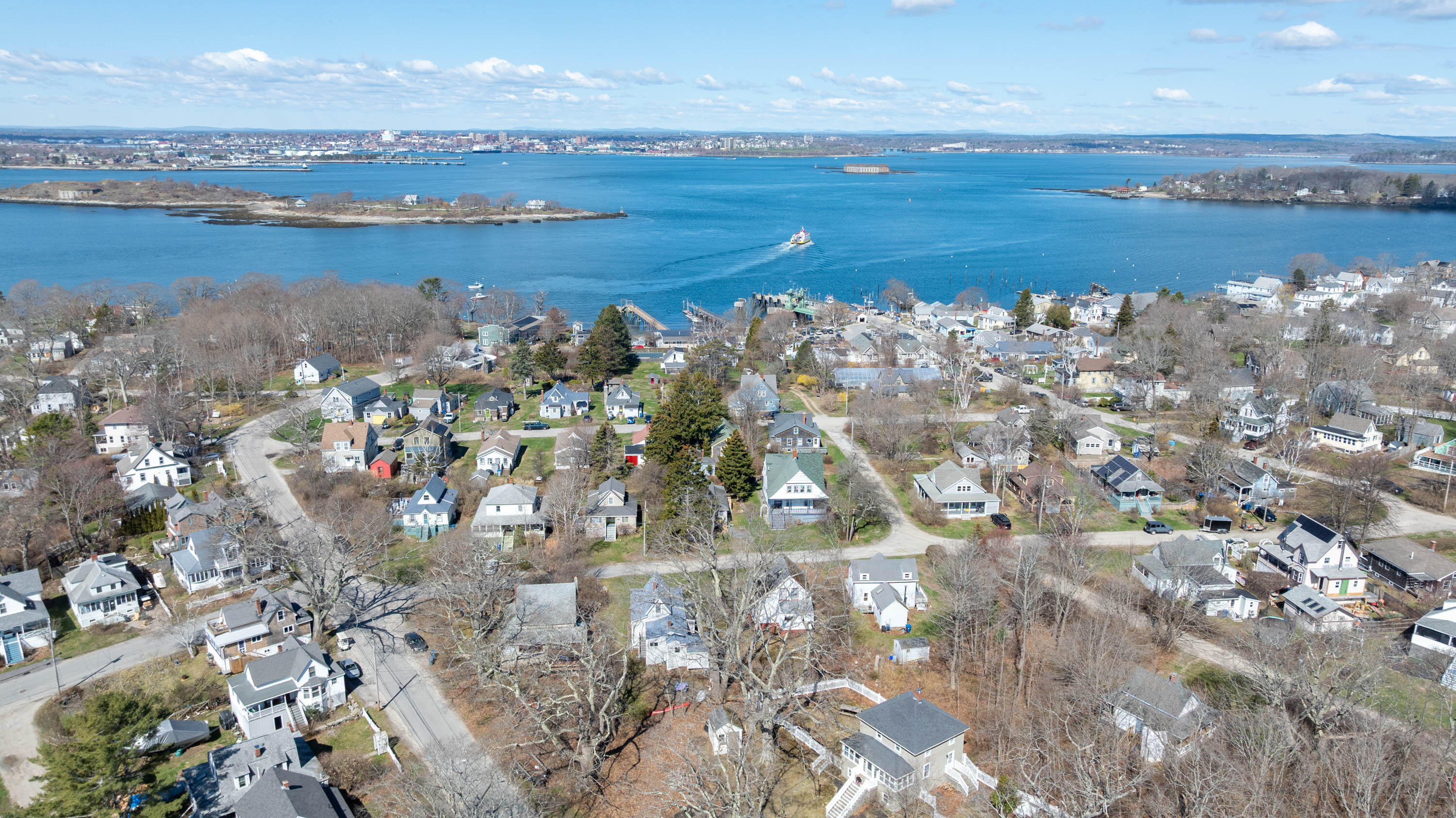 11 Oakland Avenue Portland ME 04108
