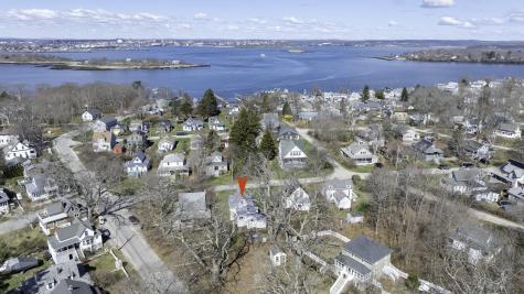 11 Oakland Avenue Portland ME 04108