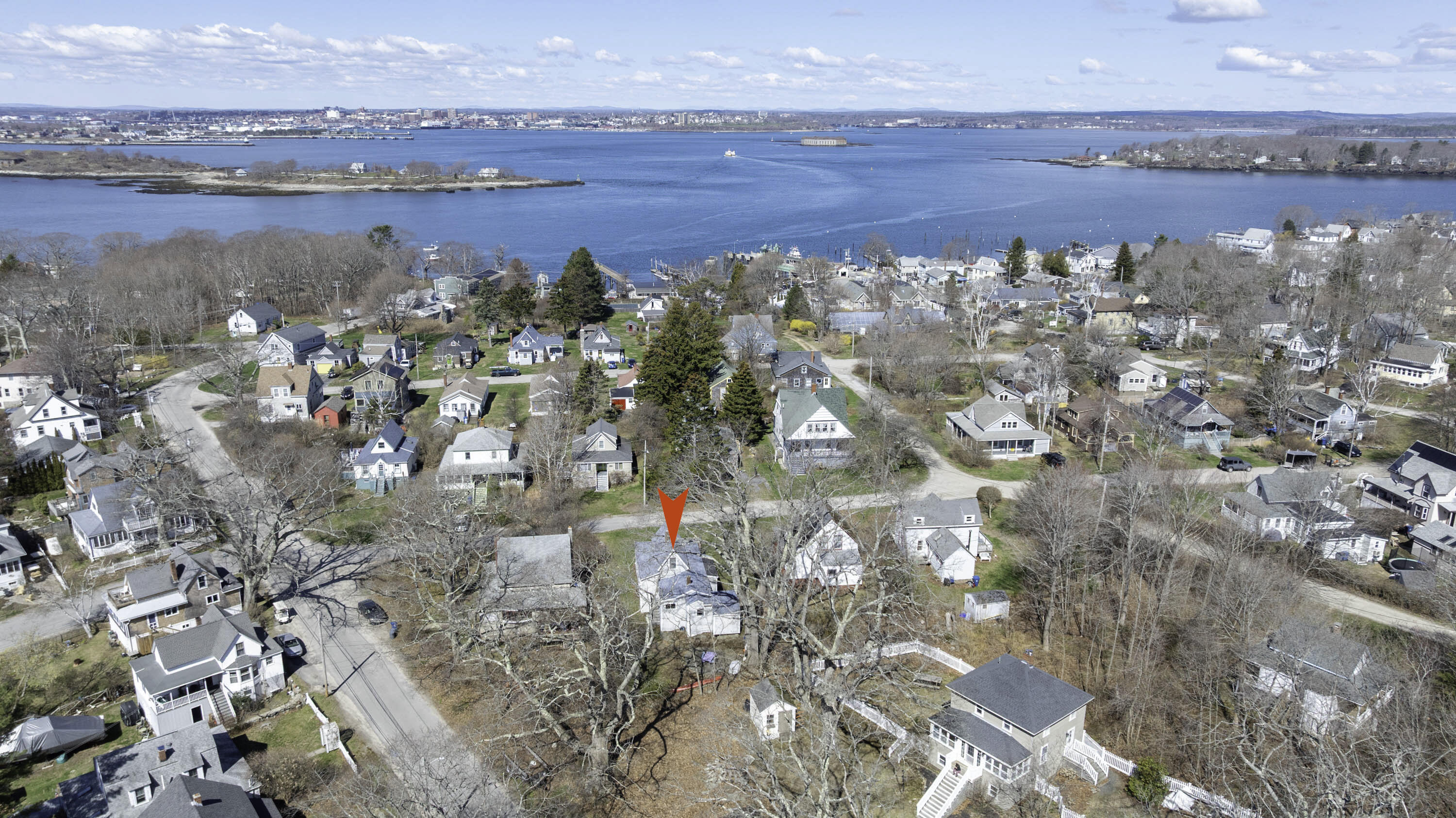 11 Oakland Avenue Portland ME 04108