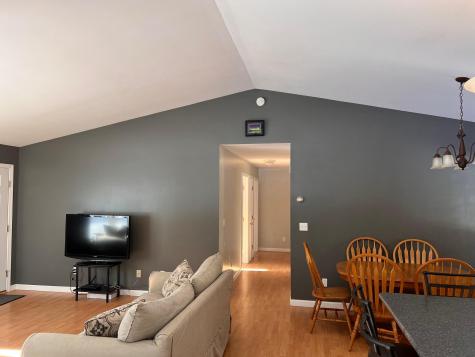 27 Lowmoor Drive Leeds ME 04263