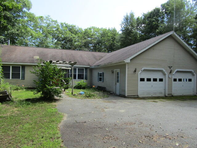 22 Shamrock Lane Damariscotta ME 04543