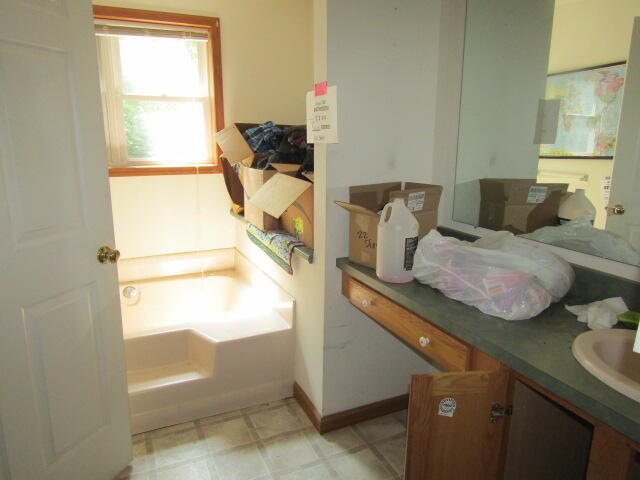 22 Shamrock Lane Damariscotta ME 04543