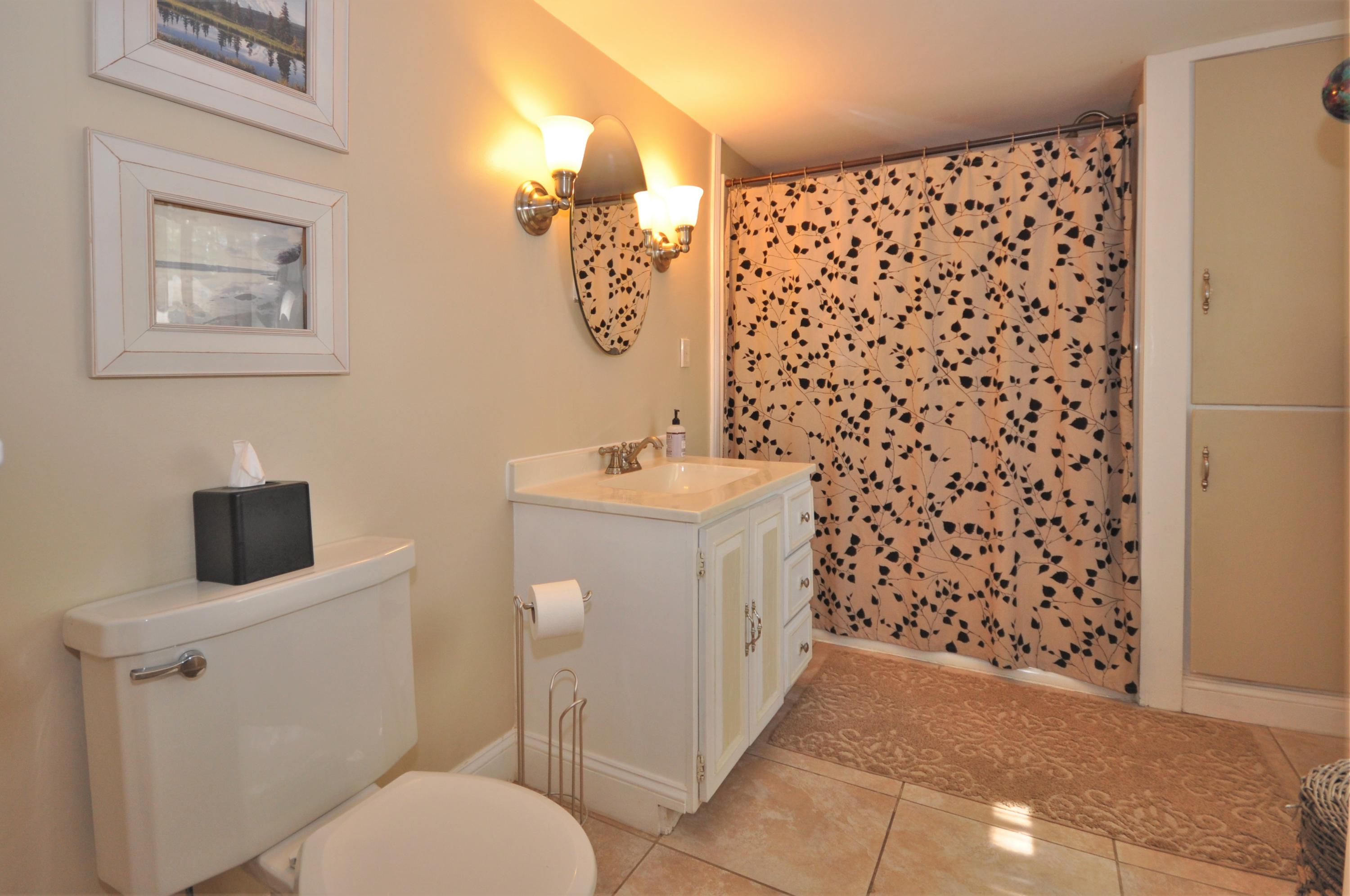 42 Harthorn Avenue Bangor ME 04401