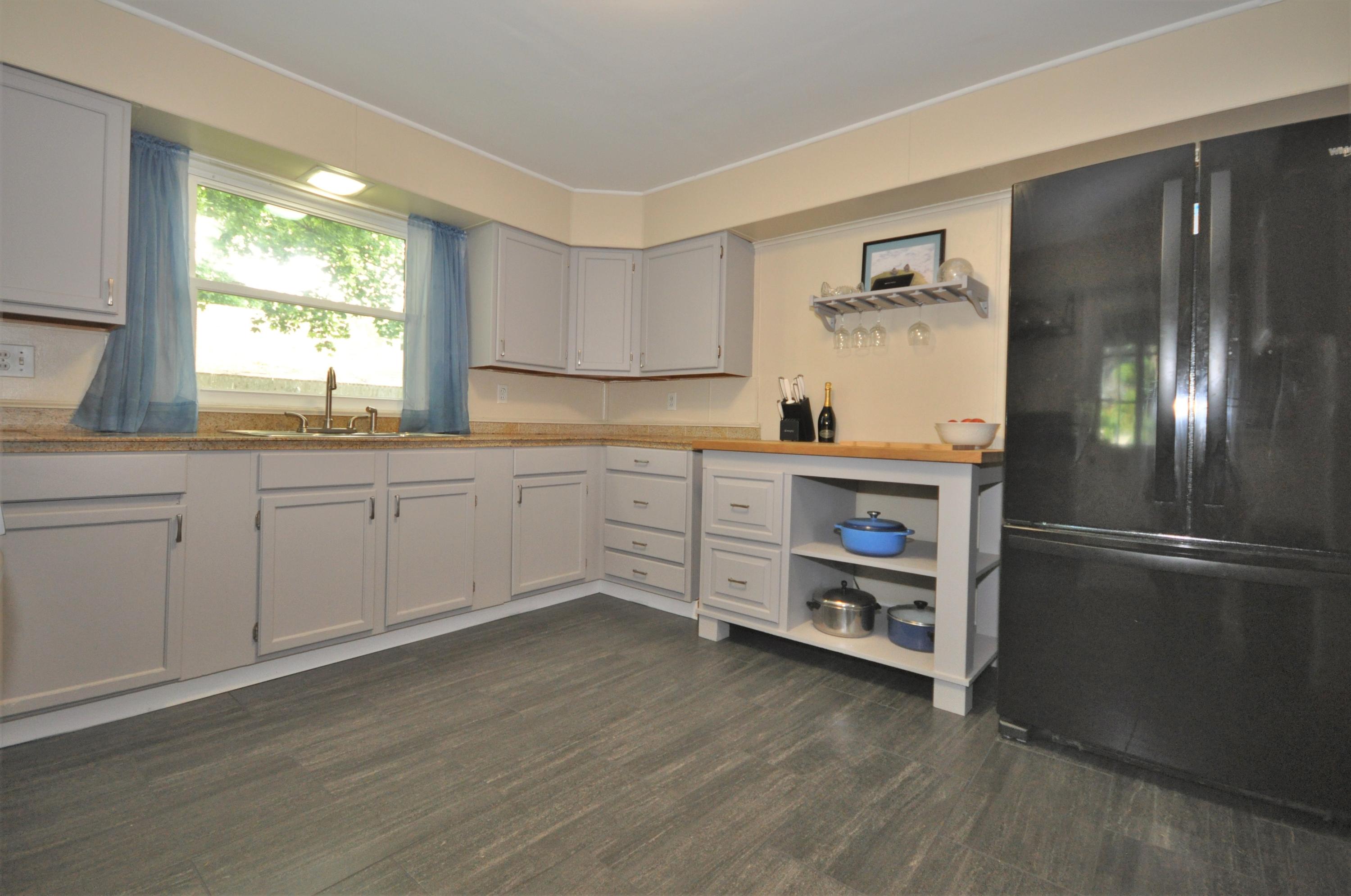 42 Harthorn Avenue Bangor ME 04401