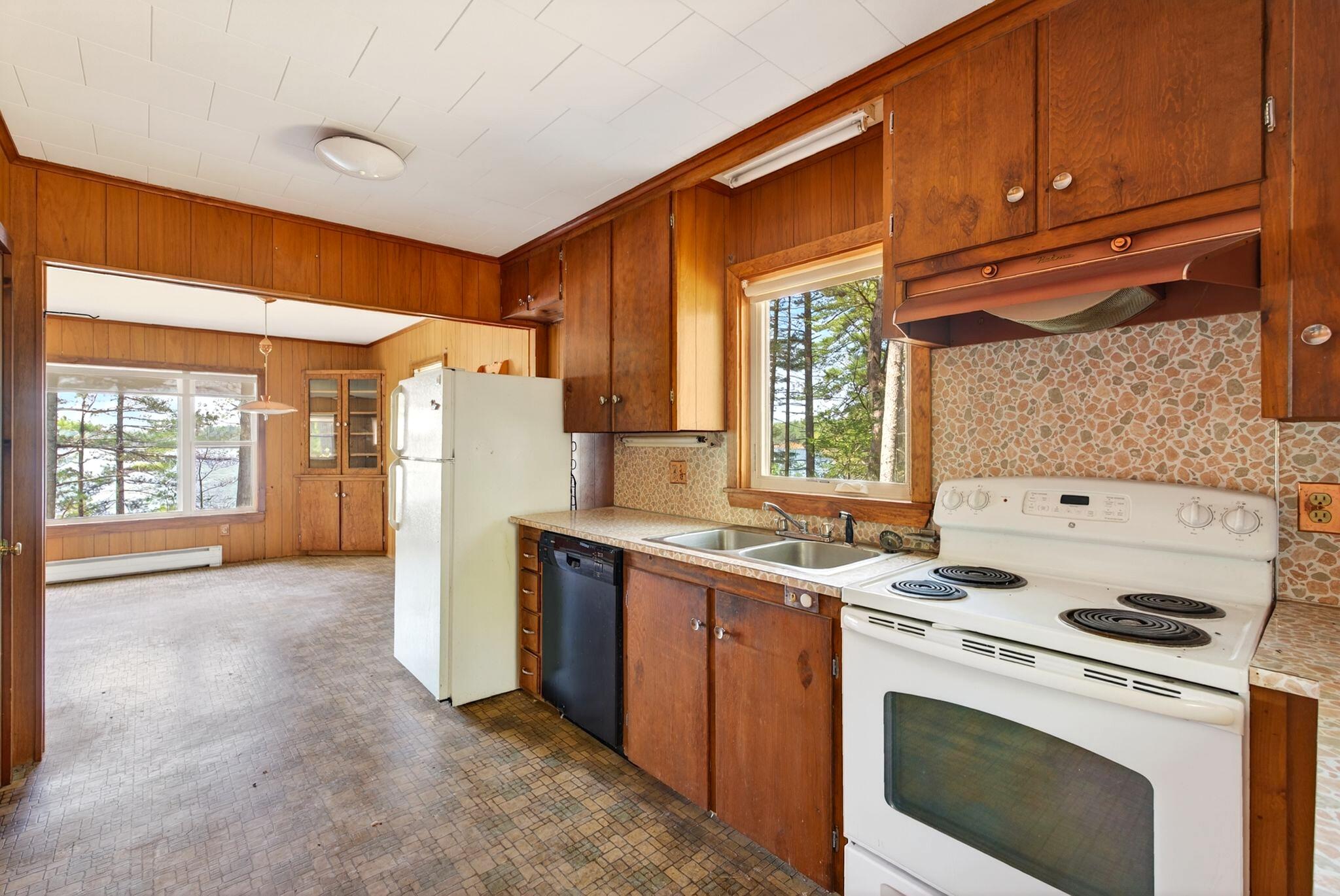 20 Watchic Road 21 Standish ME 04084