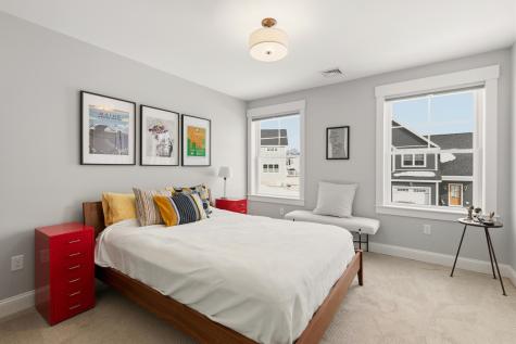 9 Cobblestone Street Falmouth ME 04105