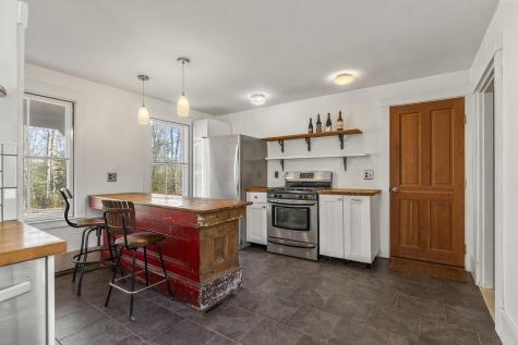 113 Lower Round Pond Road Bristol ME 04539