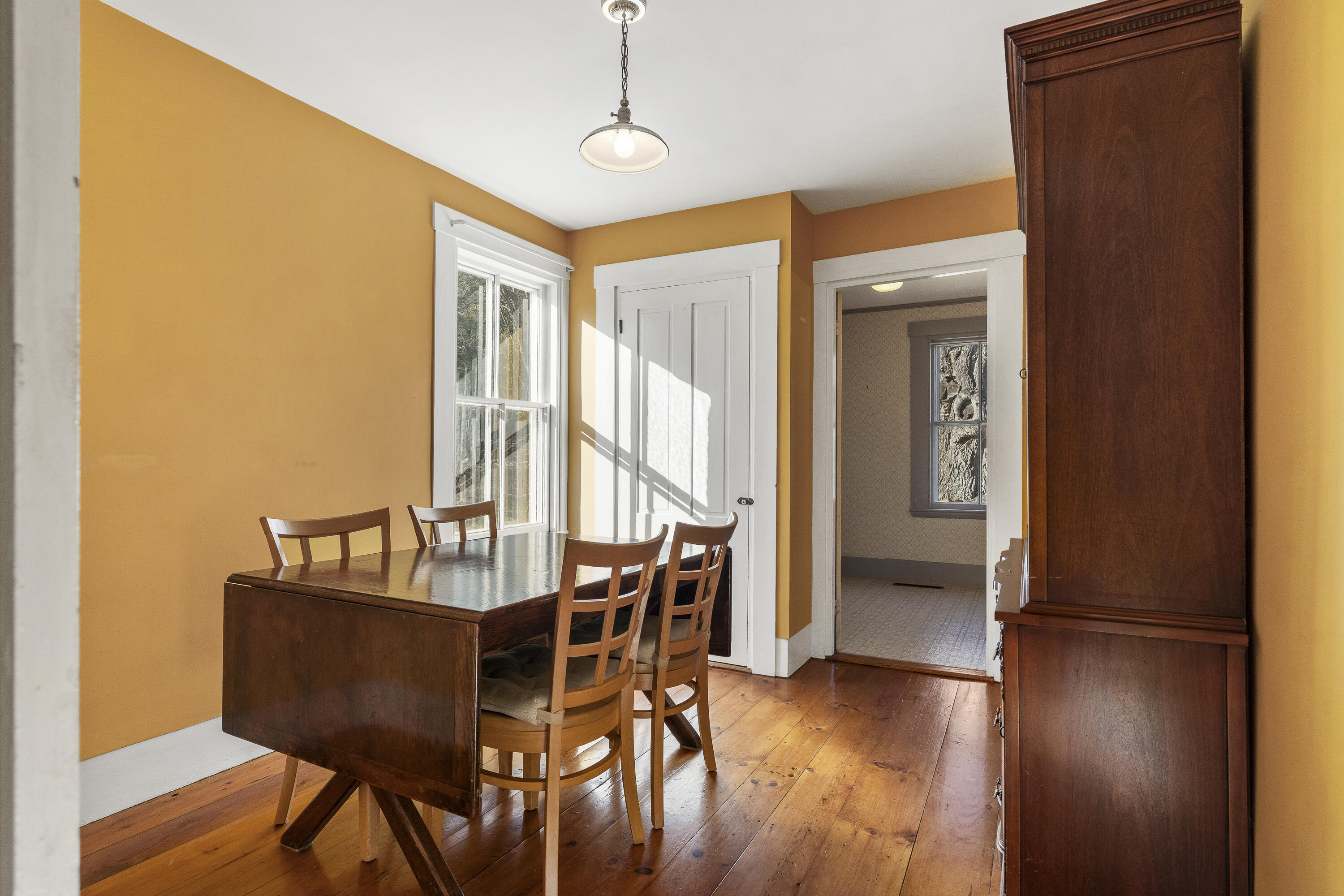 113 Lower Round Pond Road Bristol ME 04539