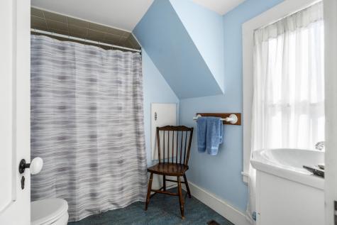 113 Lower Round Pond Road Bristol ME 04539