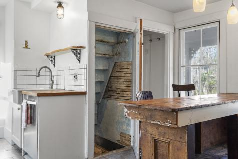 113 Lower Round Pond Road Bristol ME 04539