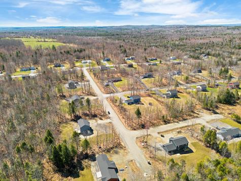 27 Pleasant Road Sidney ME 04330