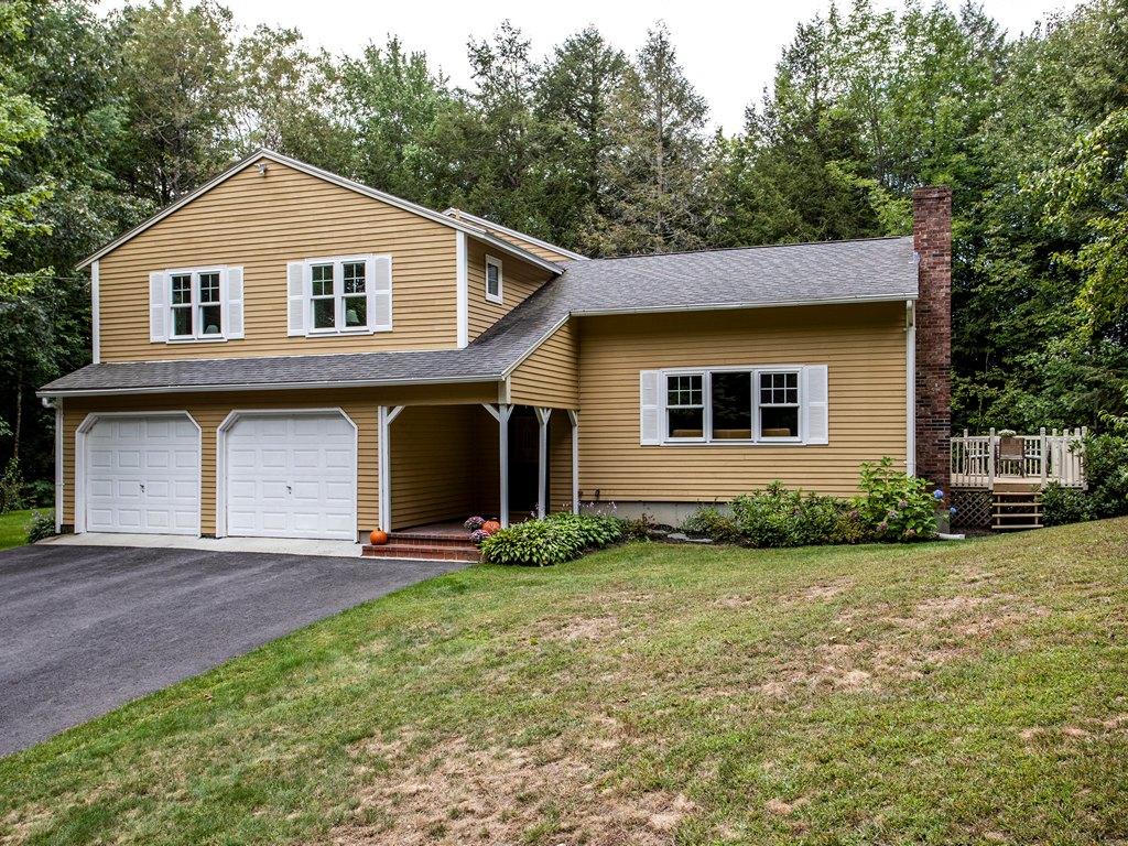 16 Hurricane Road Falmouth ME 04105