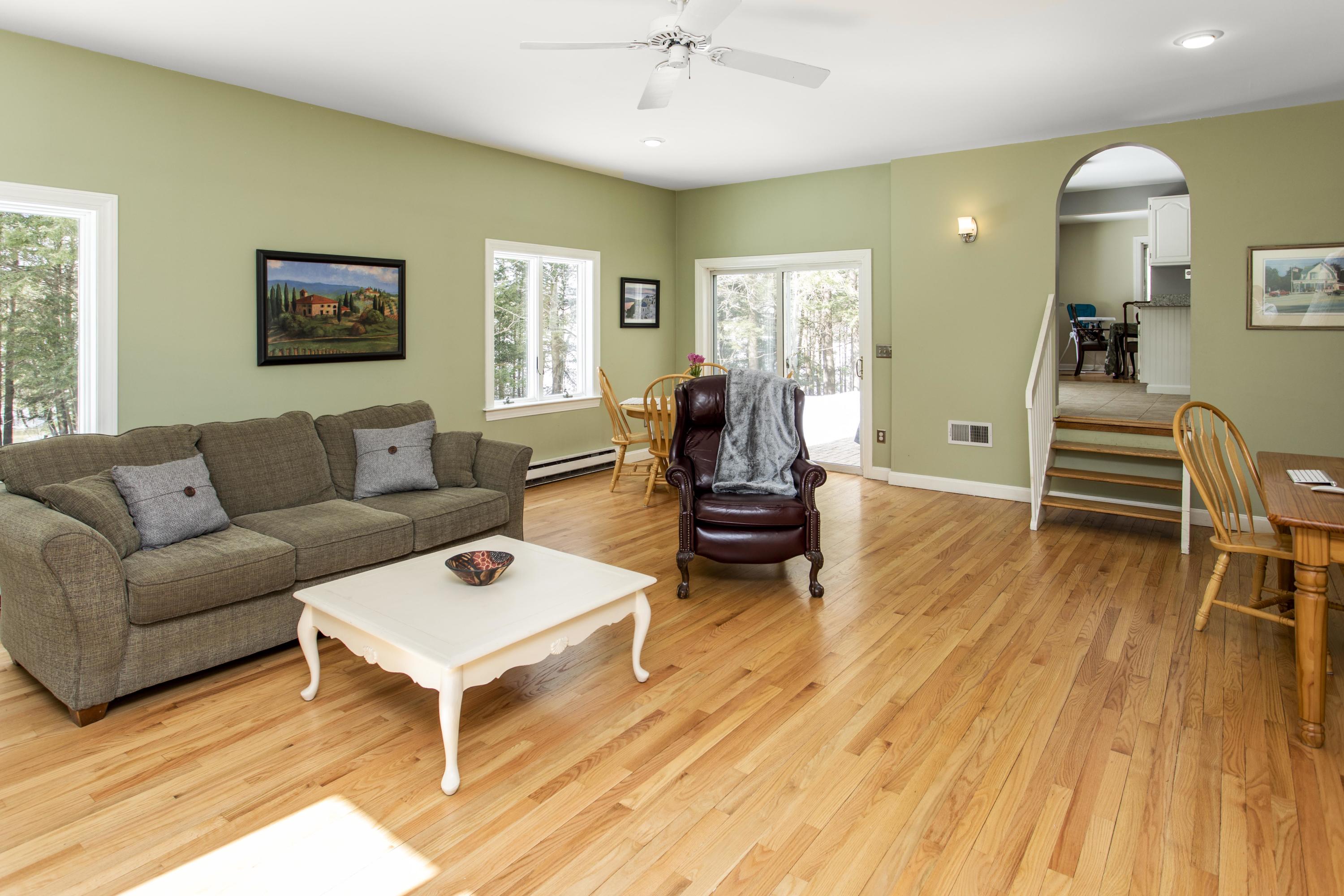 16 Hurricane Road Falmouth ME 04105