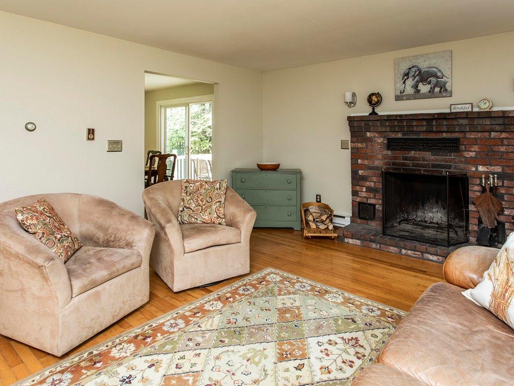 16 Hurricane Road Falmouth ME 04105