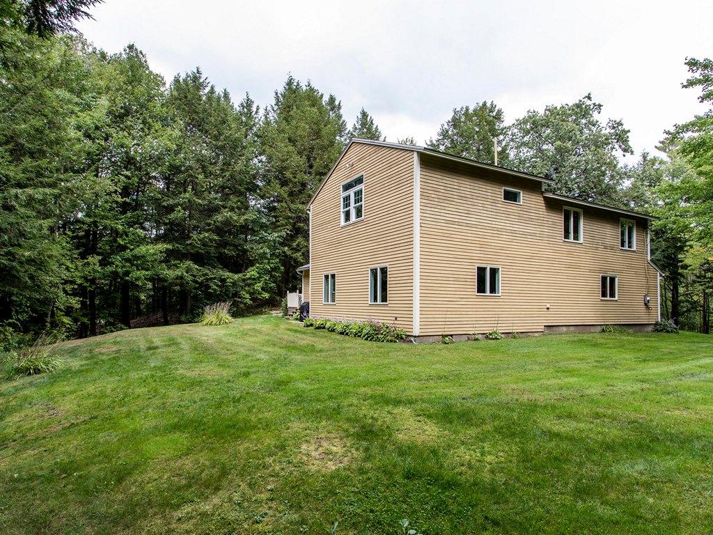 16 Hurricane Road Falmouth ME 04105