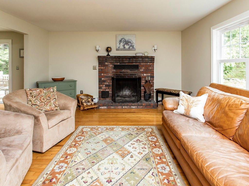 16 Hurricane Road Falmouth ME 04105