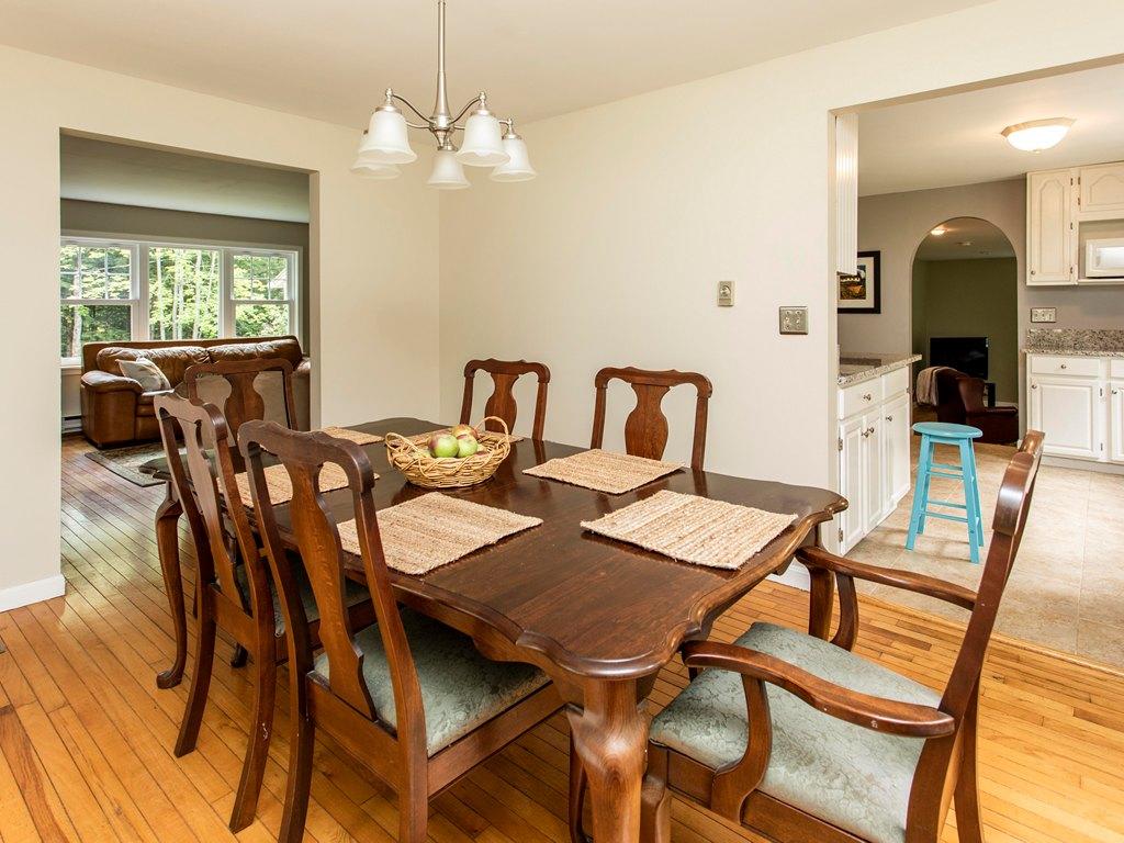 16 Hurricane Road Falmouth ME 04105