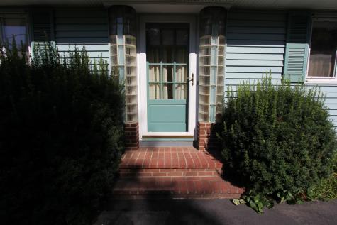 28 Sherbrooke Avenue Lewiston ME 04240