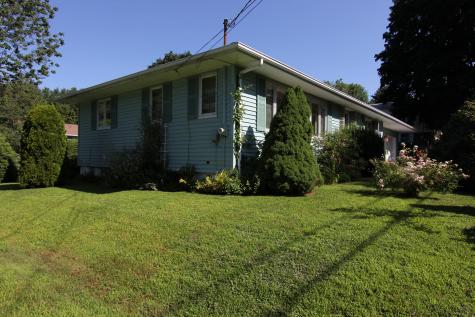 28 Sherbrooke Avenue Lewiston ME 04240