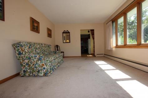 28 Sherbrooke Avenue Lewiston ME 04240