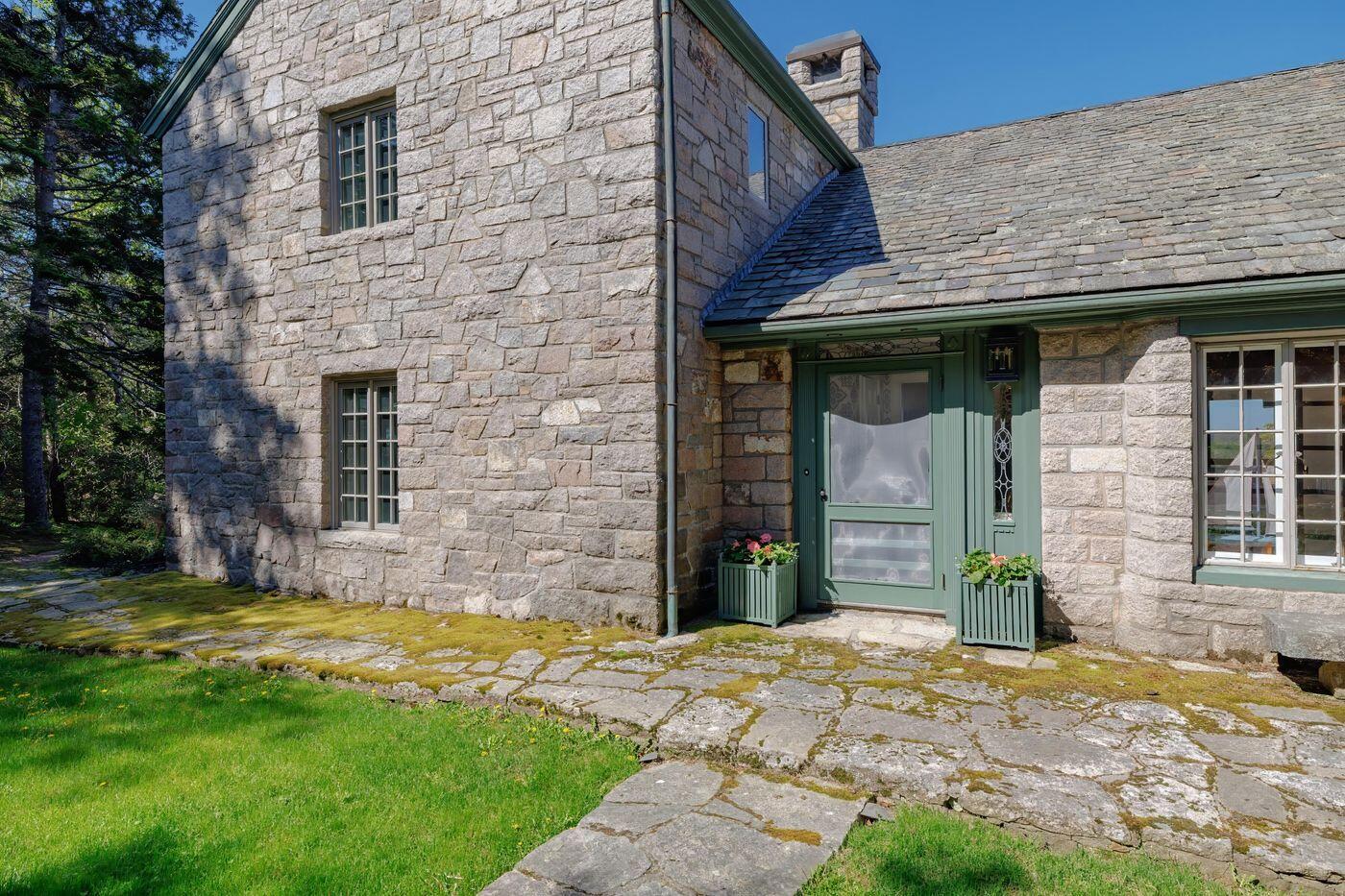 6 Cliffhanger Lane Mount Desert ME 04675