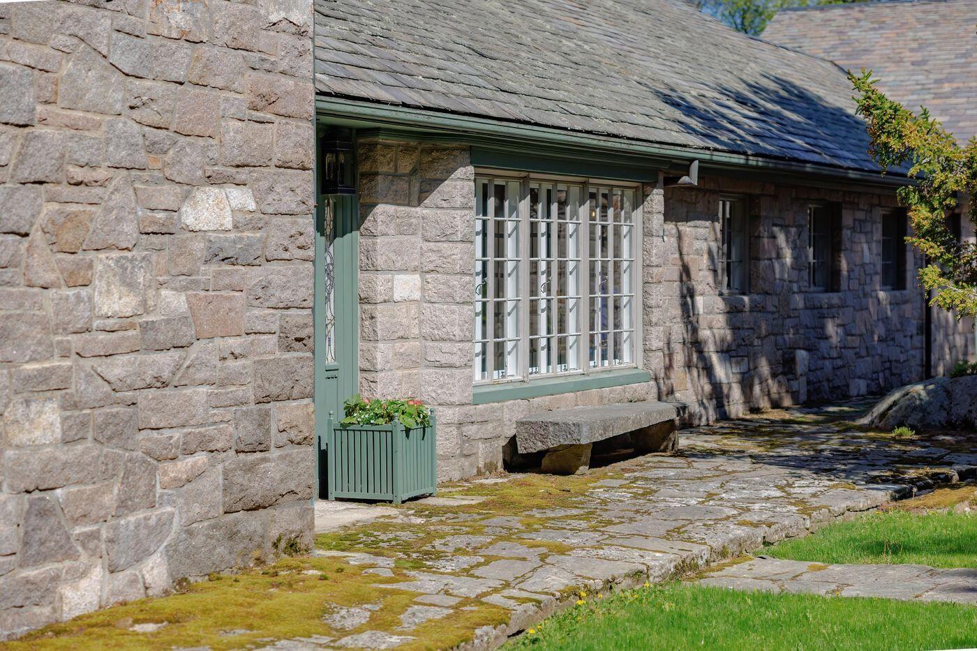 6 Cliffhanger Lane Mount Desert ME 04675