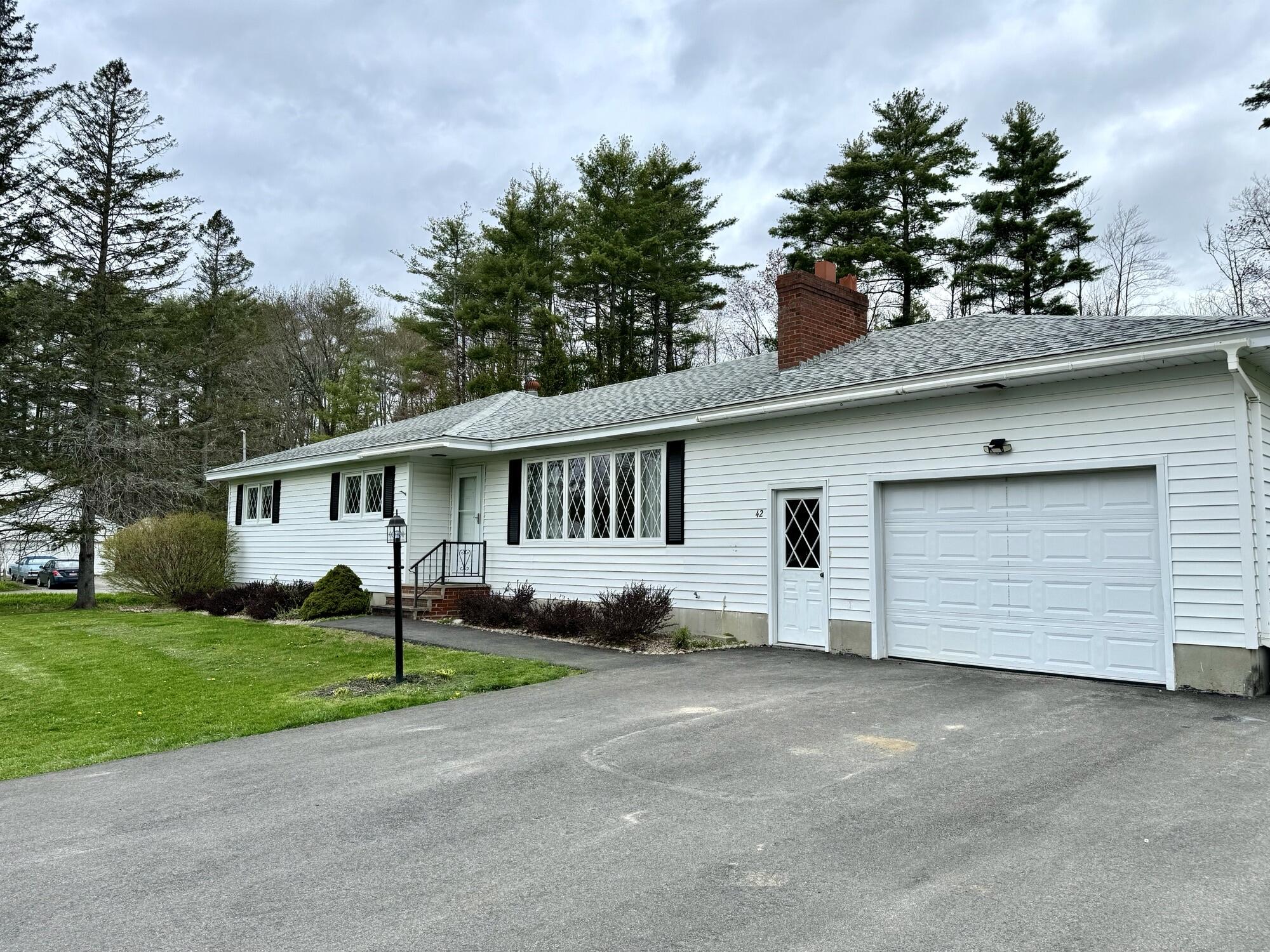42 Smiley Avenue Winslow ME 04901