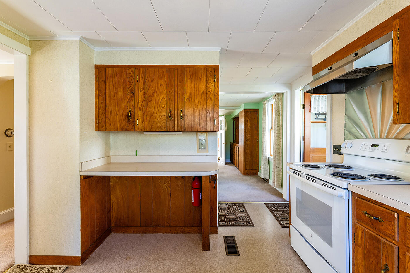 9 Harden Avenue Camden ME 04843