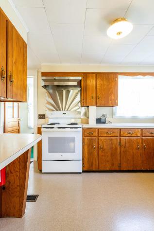 9 Harden Avenue Camden ME 04843