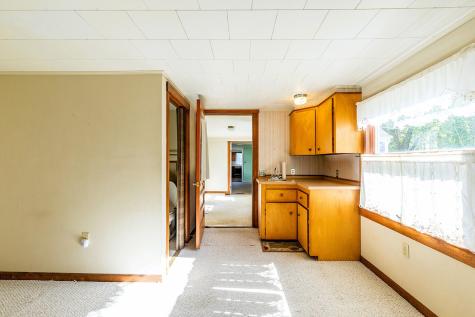 9 Harden Avenue Camden ME 04843