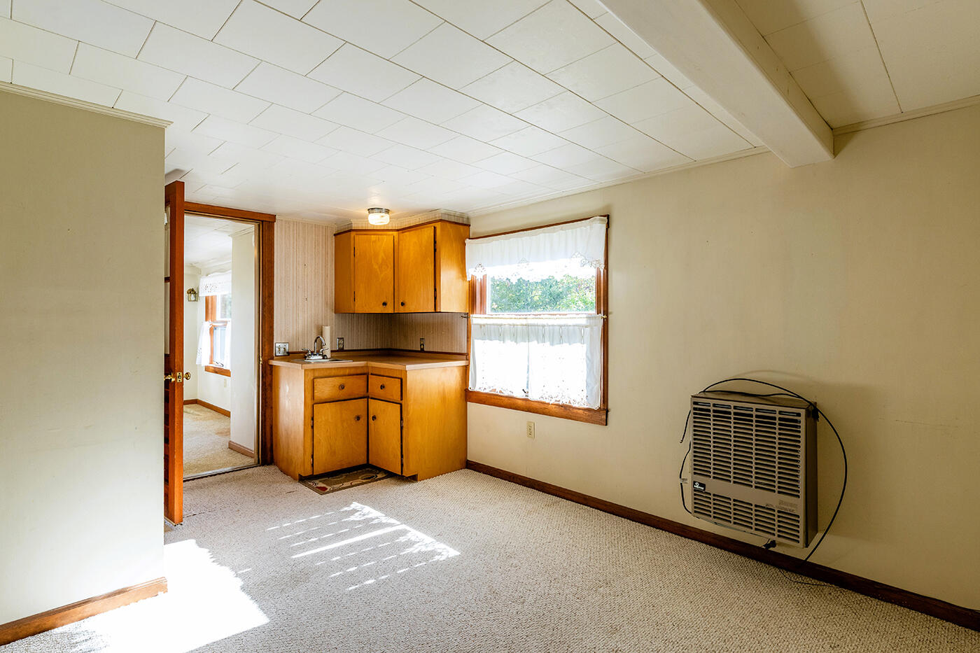 9 Harden Avenue Camden ME 04843