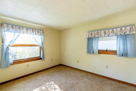 9 Harden Avenue Camden ME 04843