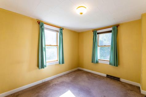 9 Harden Avenue Camden ME 04843