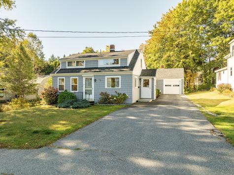 9 Harden Avenue Camden ME 04843